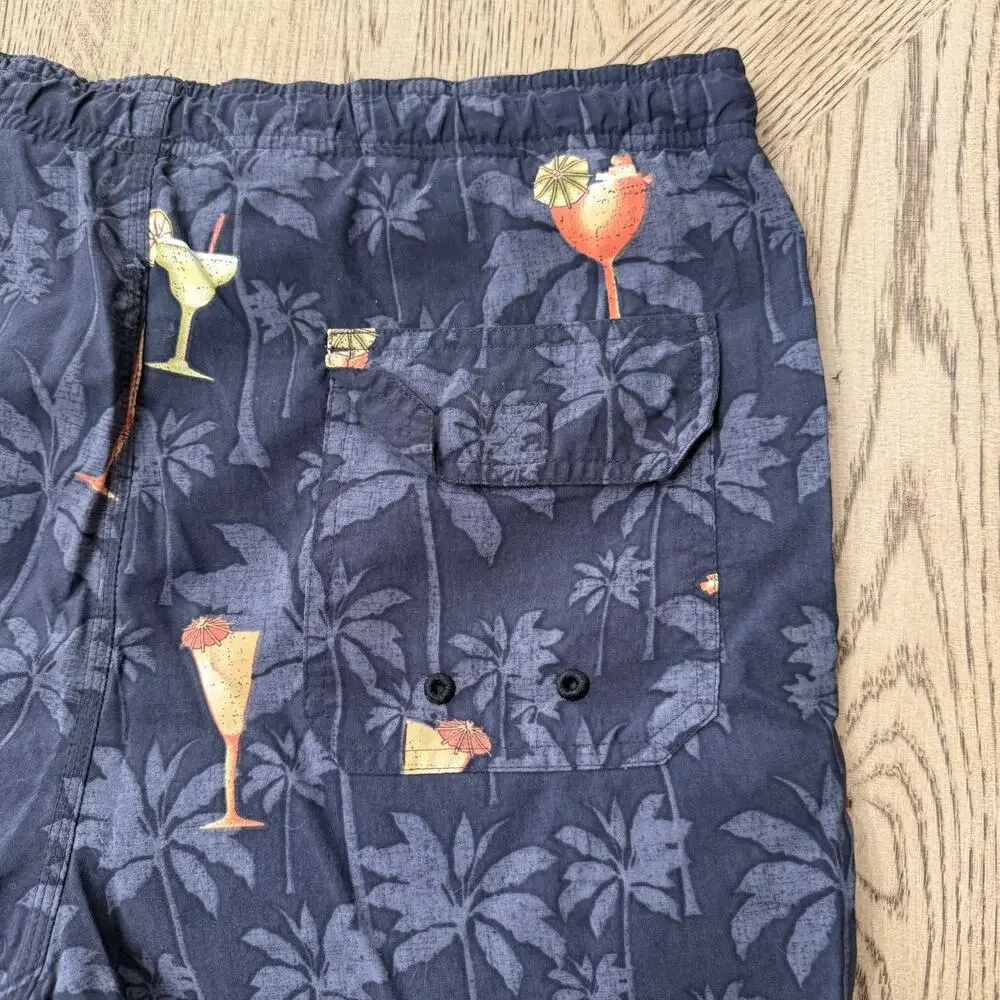 Breakwater Men’s Medium Navy Blue Margarita Swim‎ Shorts Trunks